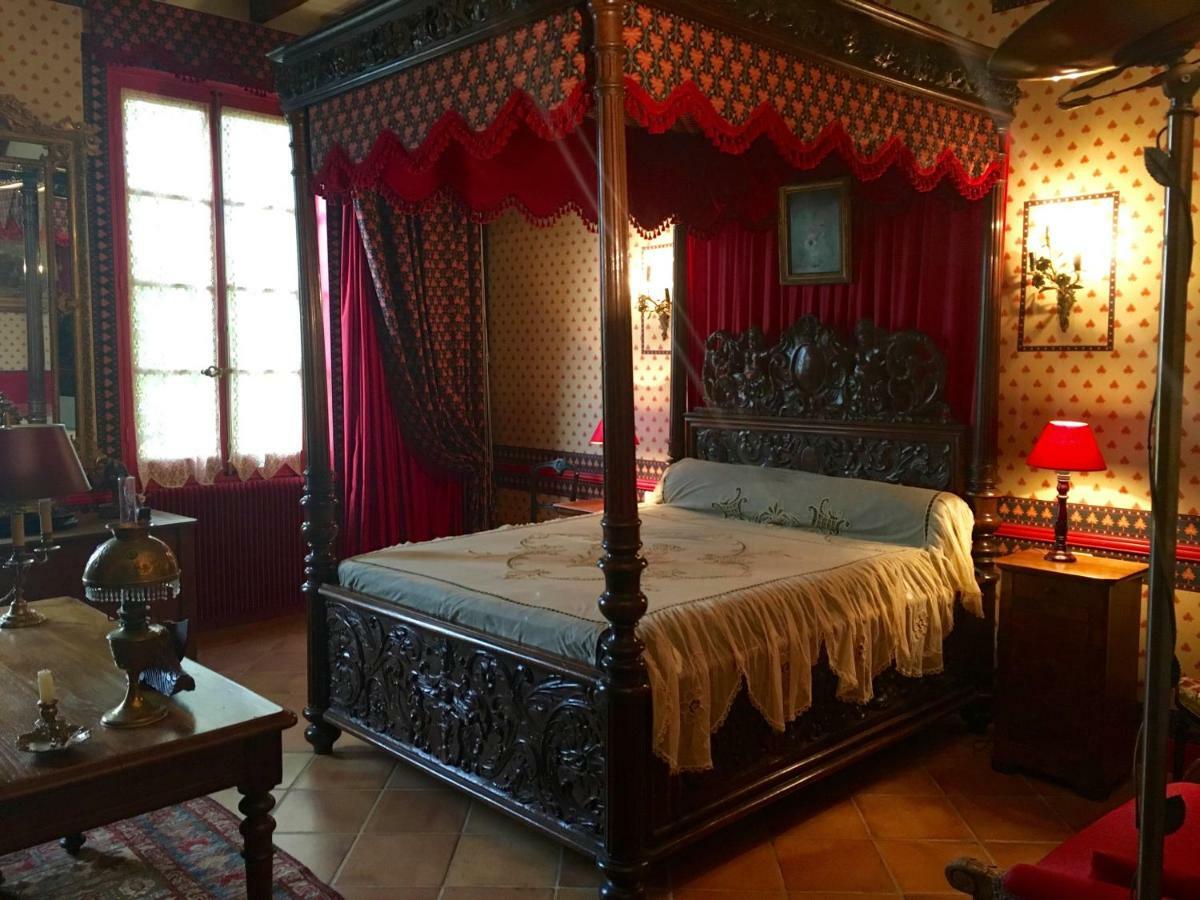 Bed and Breakfast Domaine Du Faget Монтобан Экстерьер фото